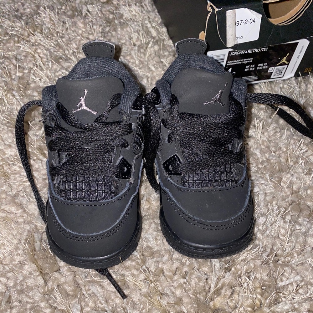 Retro Jordan 4’s